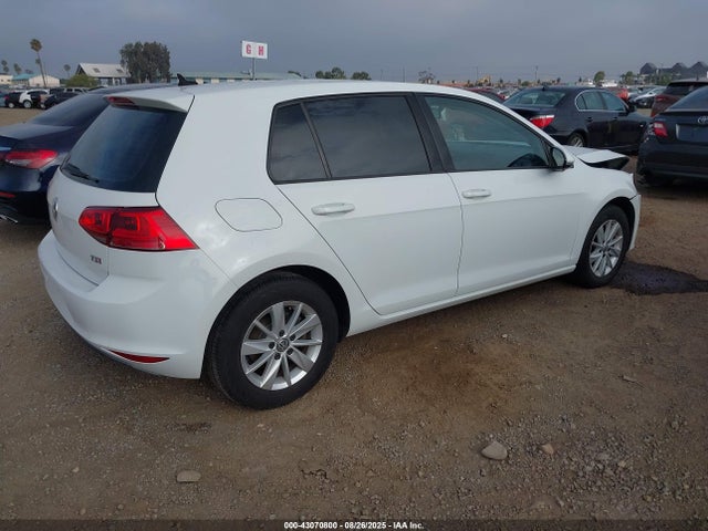 3VW217AU1FM049520 Volkswagen Golf