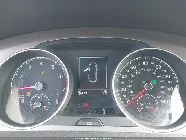 3VW217AU1FM049520 Volkswagen Golf