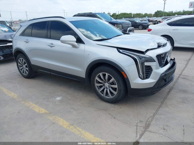2019 CADILLAC XT4 1GYFZER48KF177733 Photo 0