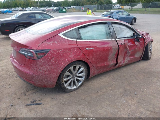 2018 TESLA MODEL 3 5YJ3E1EA8JF024510 Photo 3