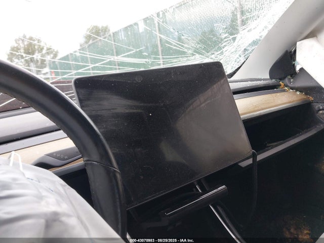 2018 TESLA MODEL 3 5YJ3E1EA8JF024510 Photo 6