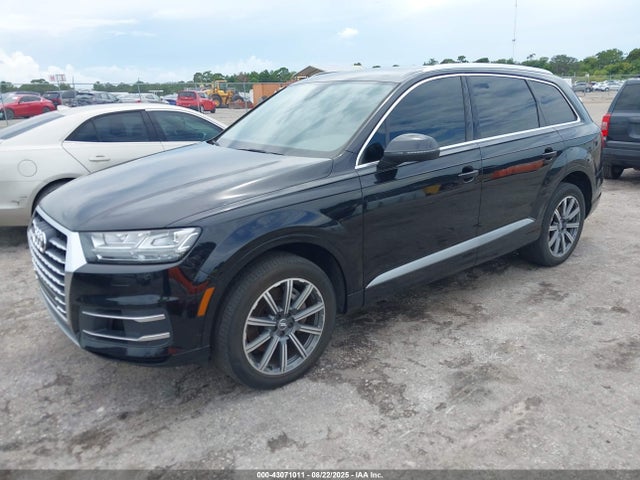 2017 AUDI Q7 WA1LAAF77HD020233 Photo 1