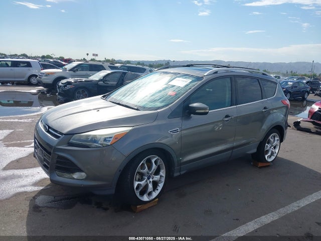 1FMCU0J94EUD31836 Ford Escape