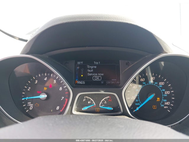 1FMCU0J94EUD31836 Ford Escape