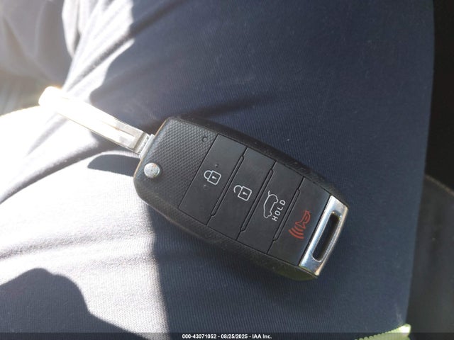 KIA dohc gdi nu 2015 KNDJP3A5XF7193091 Image 11