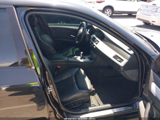 2008 BMW M5 WBSNB93548CX09271 Photo 4