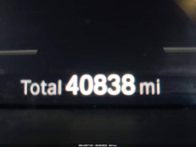 43071101 :رقم المزاد ، 5YM23EC00N9J37507 vin ، 2022 Bmw X4 M مزاد بيع
