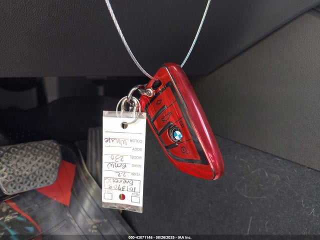2022 BMW 230 3MW23CM01N8C61031 Photo 10