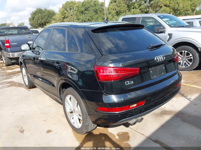 2018 AUDI Q3 WA1BCCFS7JR027780 Photo 2