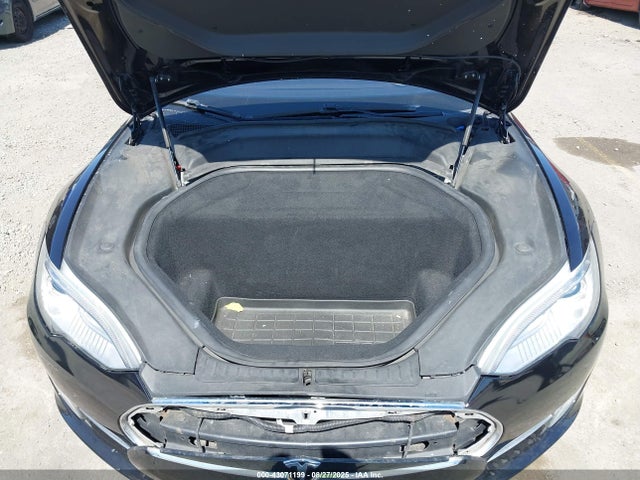 2016 TESLA MODEL S 5YJSA1E43GF123648 Photo 9