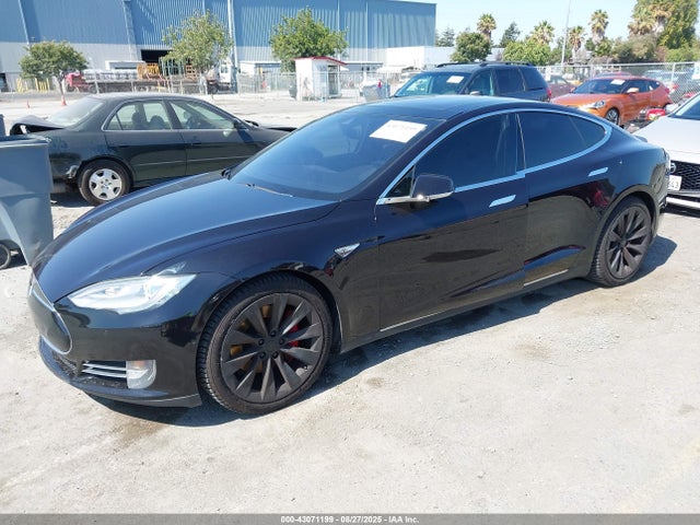 2016 TESLA MODEL S 5YJSA1E43GF123648 Photo 1