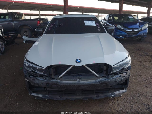 3MW5R1J06M8B71974 BMW 330I