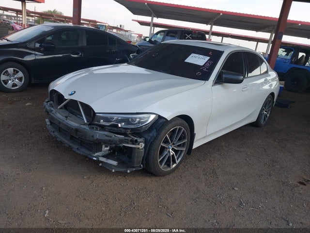 3MW5R1J06M8B71974 BMW 330I