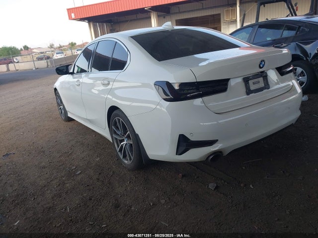 3MW5R1J06M8B71974 BMW 330I