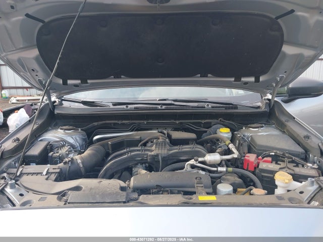 4S4GUHU61R3834821 Subaru na