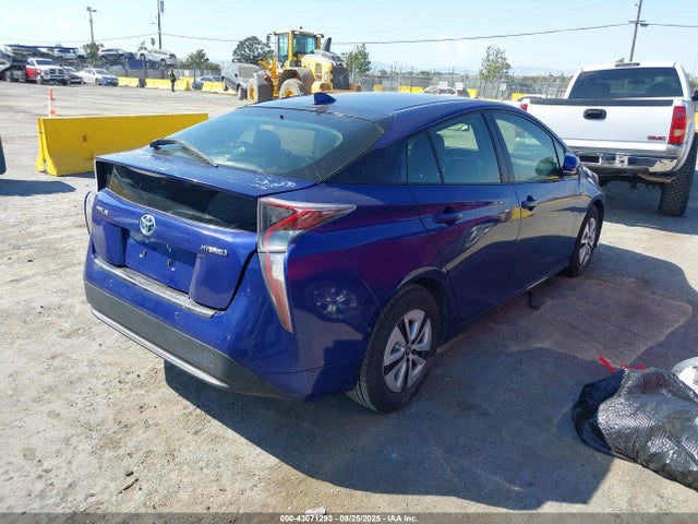JTDKBRFU3H3558226 Toyota Prius Two