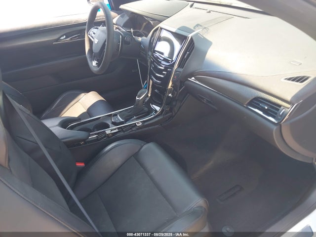 2018 CADILLAC ATS-V 1G6AL1RYXJ0162636 Photo 4