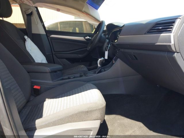 2024 VOLKSWAGEN JETTA 3VW5M7BU9RM011119 Photo 4