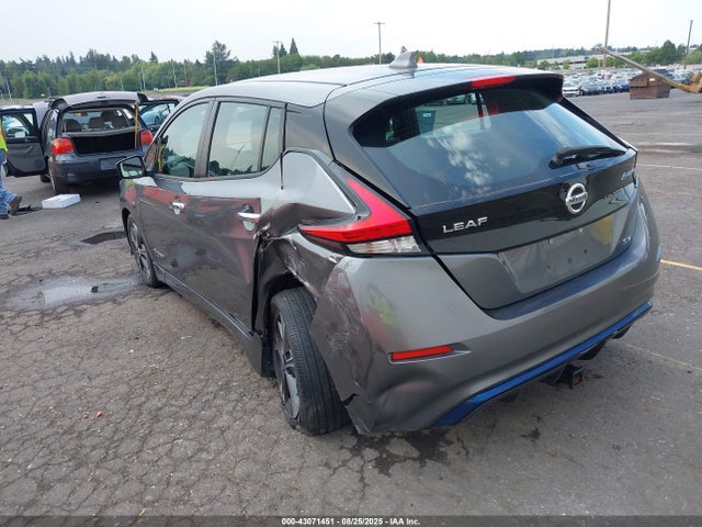 1N4AZ1CPXJC308145 Nissan 2018
