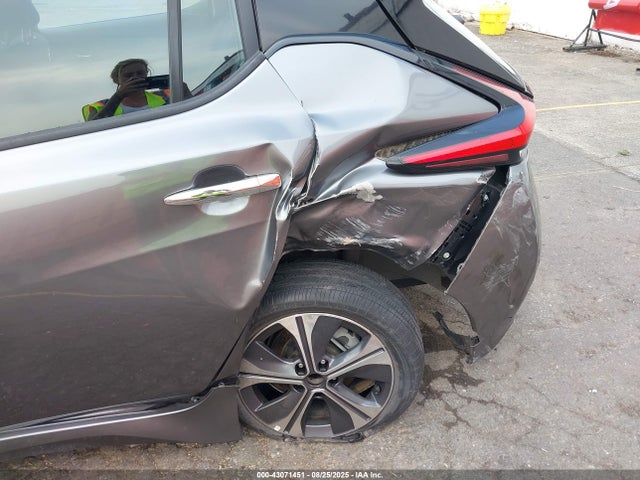 1N4AZ1CPXJC308145 Nissan 2018