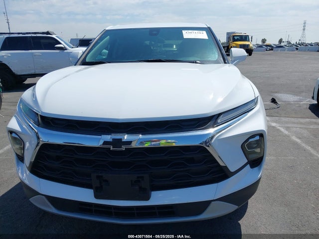 Chevrolet lsy 2023 3GNKBCR47PS157805 Image 12