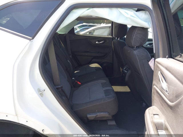 Chevrolet lsy 2023 3GNKBCR47PS157805 Image 8