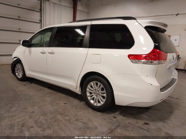 Toyota 2gr-fks 2014 5TDYK3DC9ES504215 Image 3