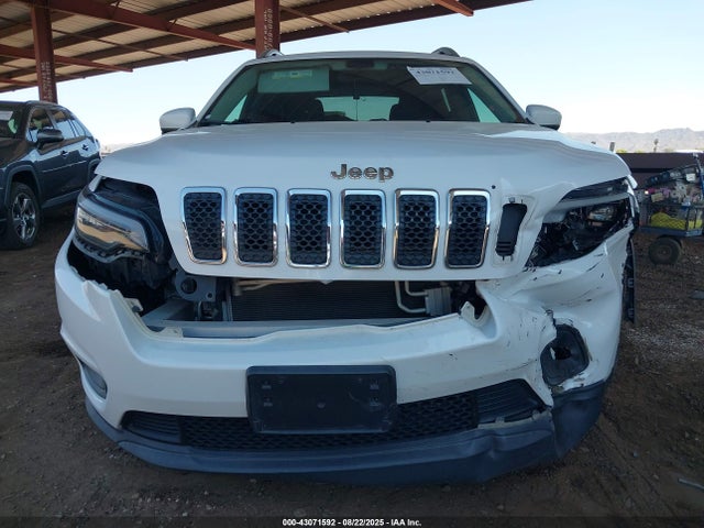1C4PJLCB0KD171658 Jeep Cherokee