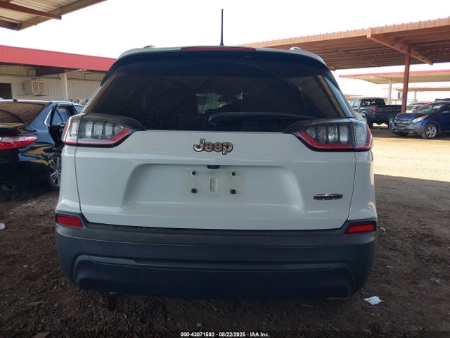 1C4PJLCB0KD171658 Jeep Cherokee