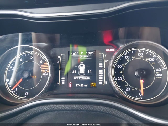 1C4PJLCB0KD171658 Jeep Cherokee