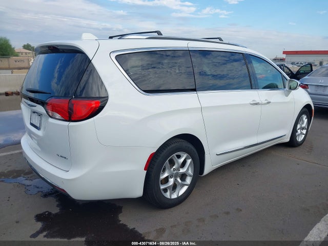 Chrysler Pacifica 2020 2C4RC1GG4LR284542 Image 4