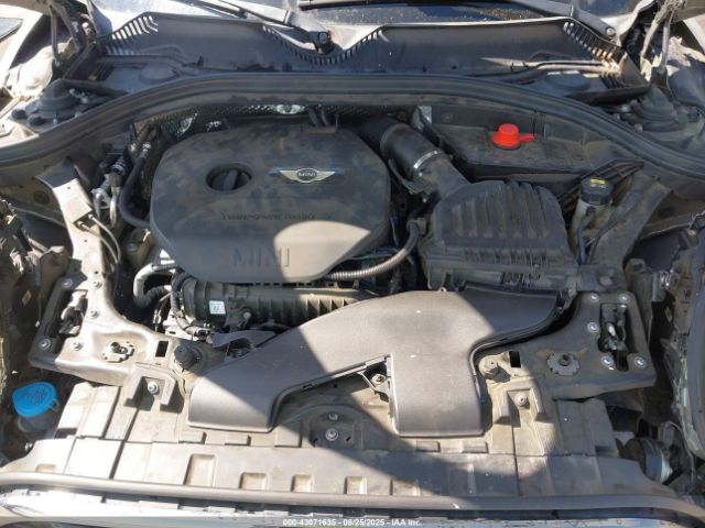 2016 MINI CLUBMAN WMWLN5C59G2E29834 Photo 9