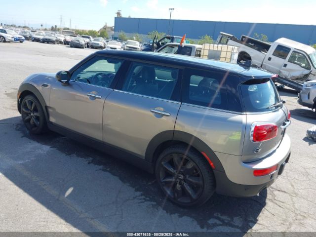 2016 MINI CLUBMAN WMWLN5C59G2E29834 Photo 2