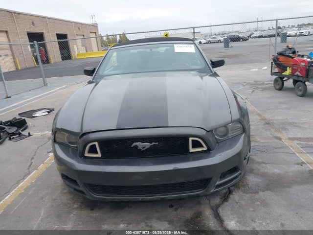 1ZVBP8EM3E5217709 Ford 2014