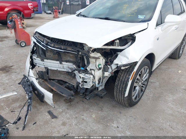 2018 CADILLAC XT5 1GYKNERS4JZ219479 Photo 5