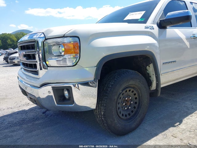 43071759 :رقم المزاد ، 3GTU2VEC6FG114231 vin ، 2015 Gmc Sierra 1500 Slt مزاد بيع