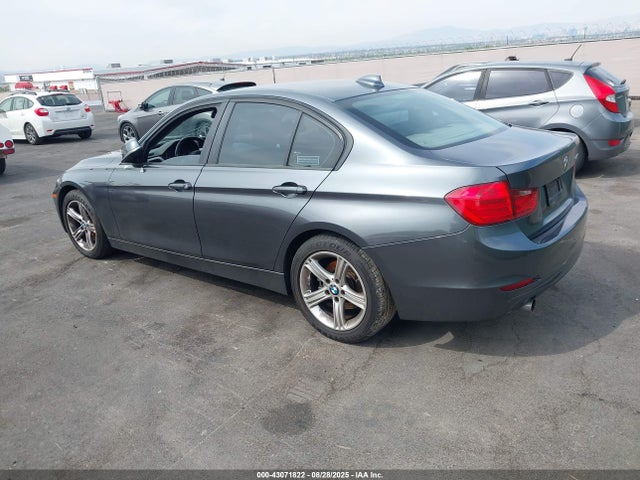 WBA3B1G51ENS79318 BMW 320i