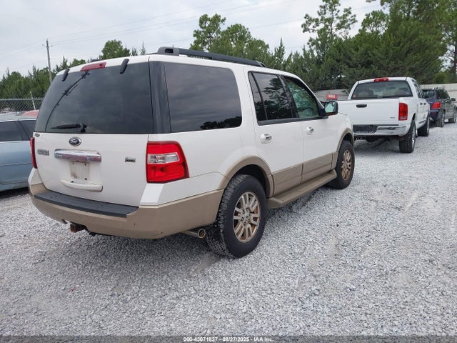 Ford Expedition 2014 1FMJU1H51EEF65071 Image 4