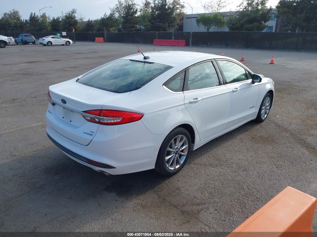 Ford 2.0l 4v atk hev 2017 3FA6P0LU5HR324065 Image 4