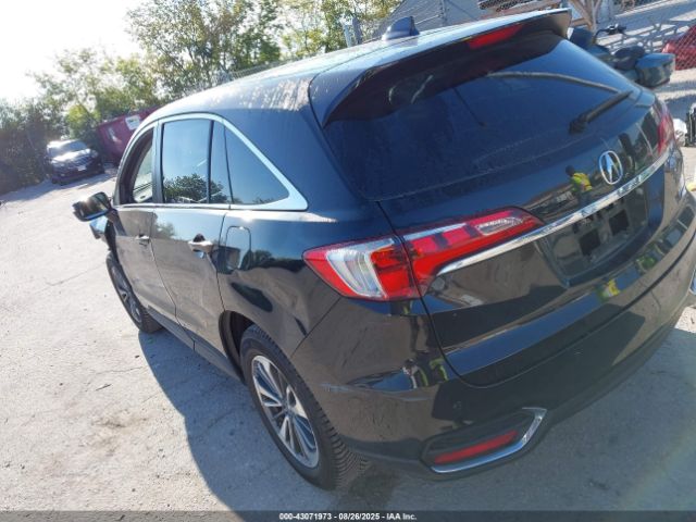 2018 ACURA RDX 5J8TB4H73JL003735 Photo 2