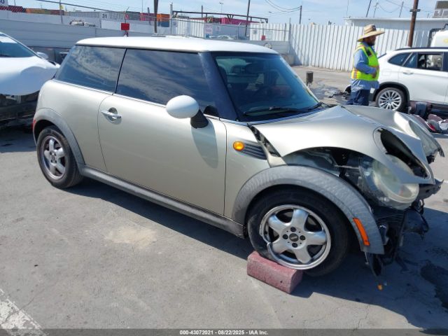 2007 MINI COOPER WMWMF33537TT55761