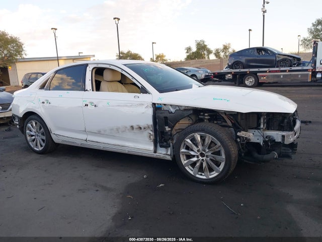 2018 AUDI A4 WAUKMAF45JA107275 Photo 5
