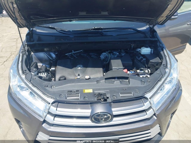5TDKZRFH1KS563381 Toyota 2gr-fks