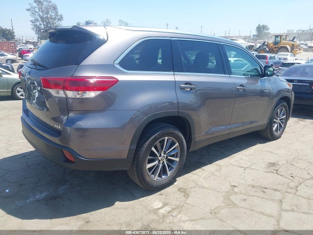 5TDKZRFH1KS563381 Toyota 2gr-fks