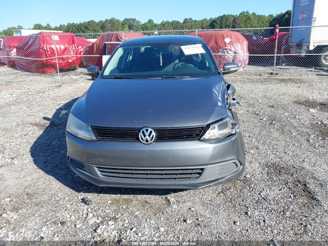 3VWD17AJ9EM418881 Volkswagen Jetta