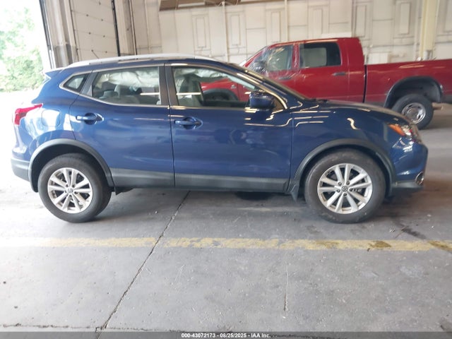JN1BJ1CP9KW228005 Nissan 2019