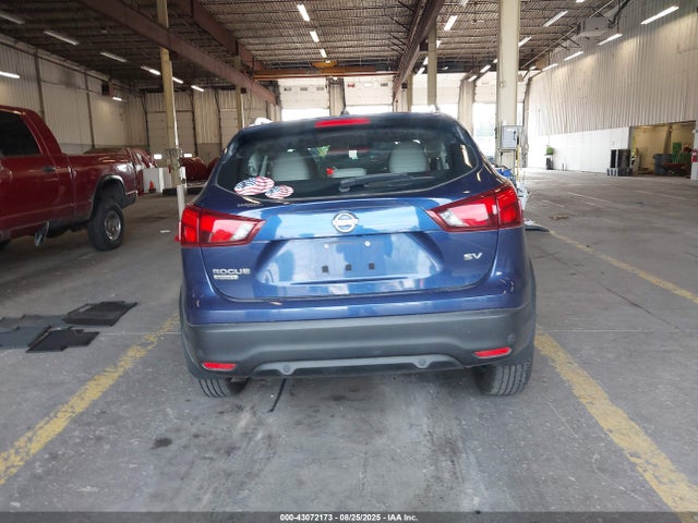 JN1BJ1CP9KW228005 Nissan 2019