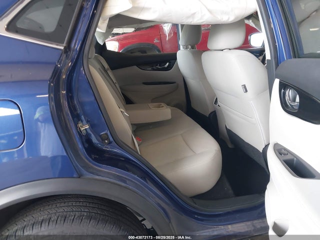 JN1BJ1CP9KW228005 Nissan 2019