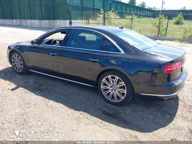 2015 AUDI A8 L WAU32AFD4FN040632 Photo 2