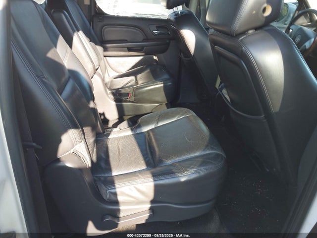 2007 CADILLAC ESCALADE ESV 1GYFK66867R357915 Photo 7